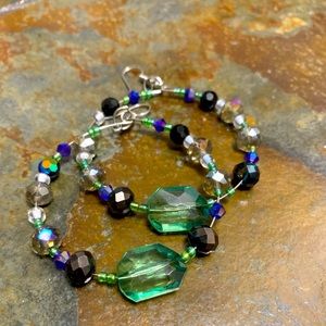 Beautiful beaded hoops✨